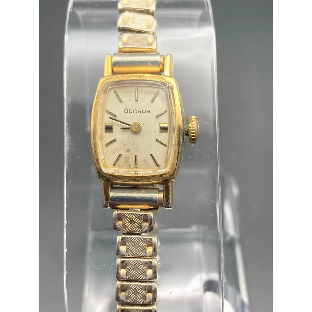 VTG Benrus Mechanical Wind Up Women's Petite Dress Watch 15mm - Expandable Runs